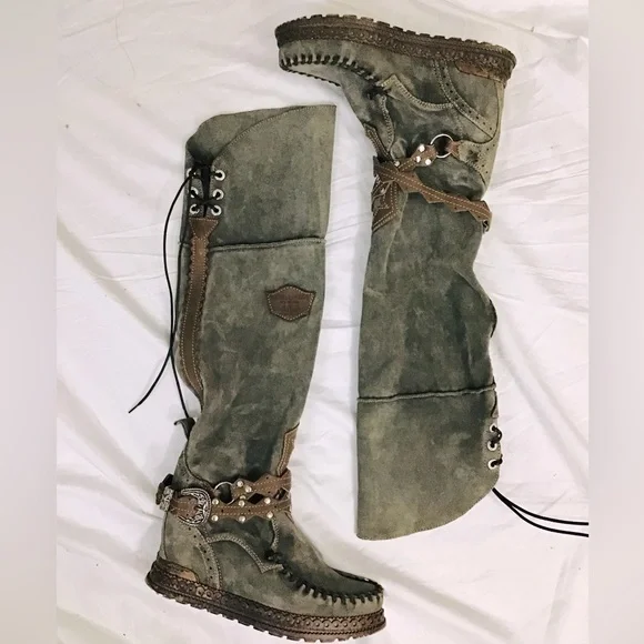 EL VAQUERO LEATHER WEDGE MOCASSIN BOOTS - Picture 7 of 11